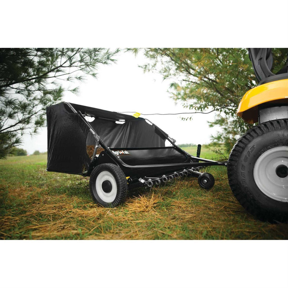 Agri-Fab 42 in Tow Lawn Sweeper 45-0320