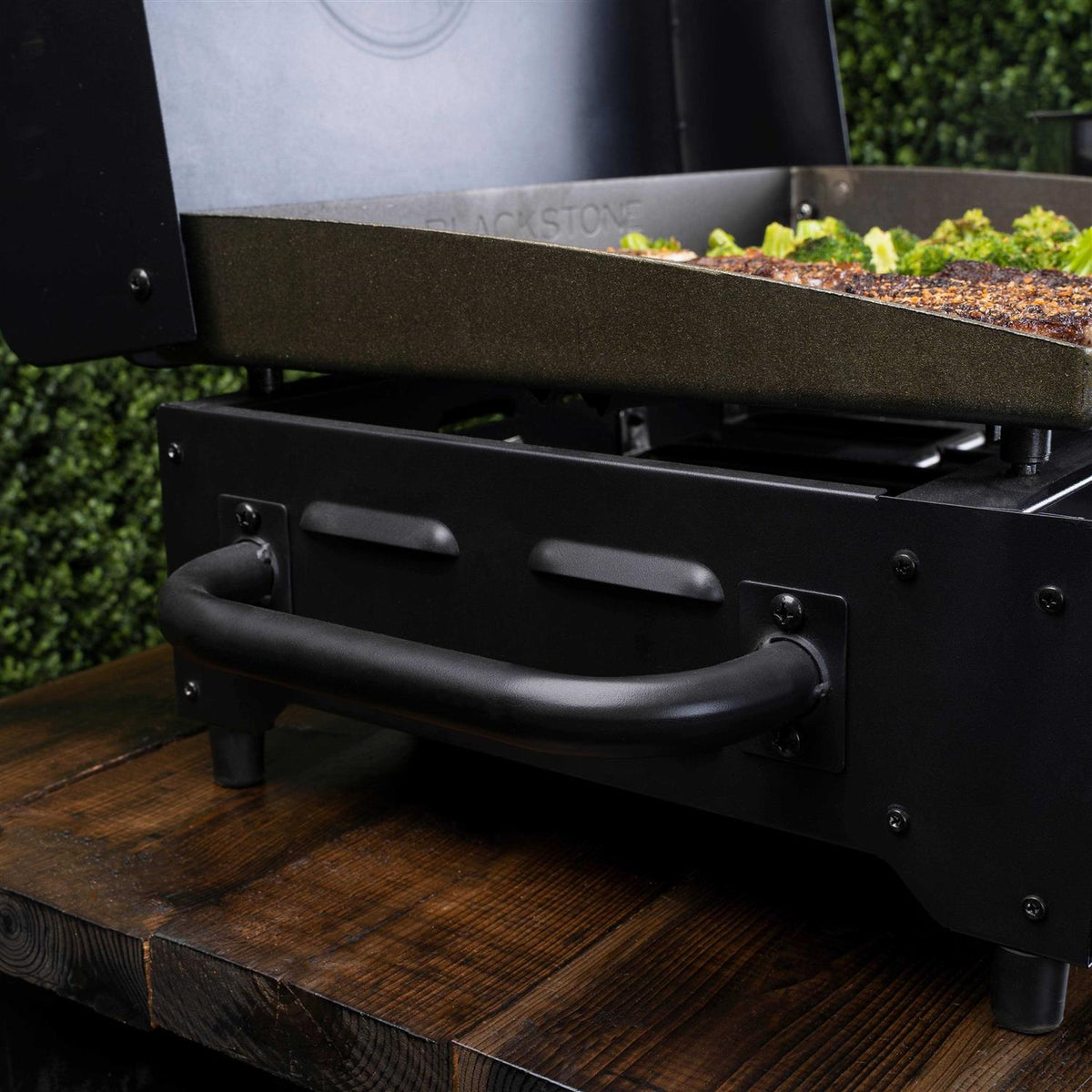 Blackstone On The Go Table Top Griddle w/Side Burner